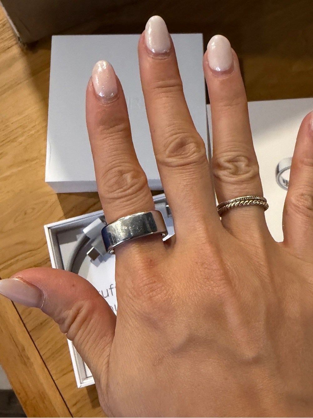 Oura Ring gen 4, size 6, silver